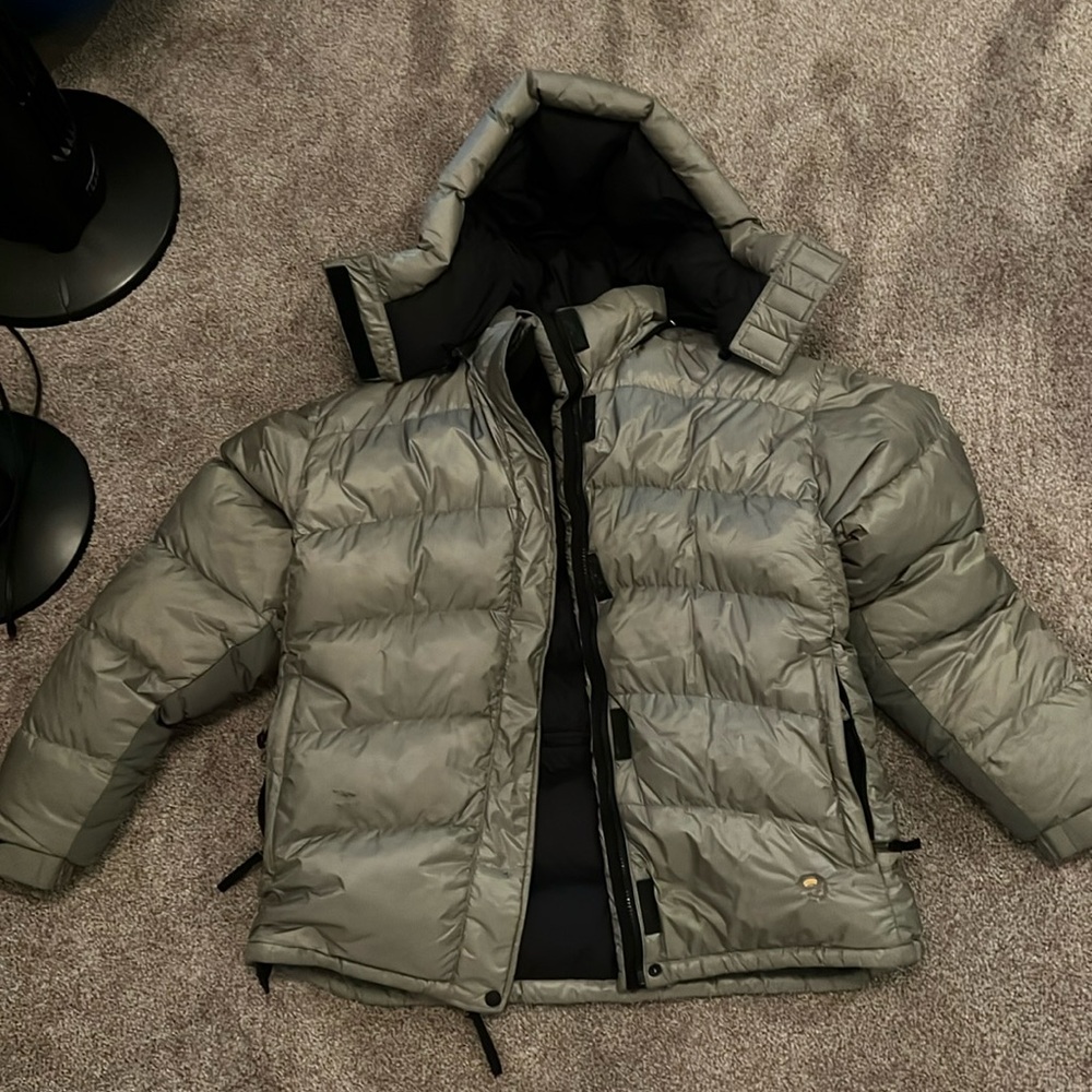 Mountain Hardwear Jacket (Green)
